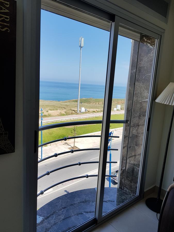 Fnideq Seaside Apartment מראה חיצוני תמונה